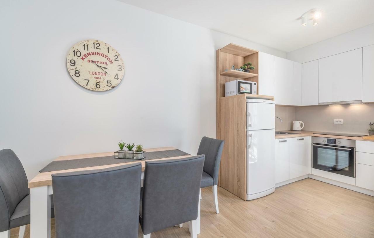 Apartments Hana In فونتانا المظهر الخارجي الصورة
