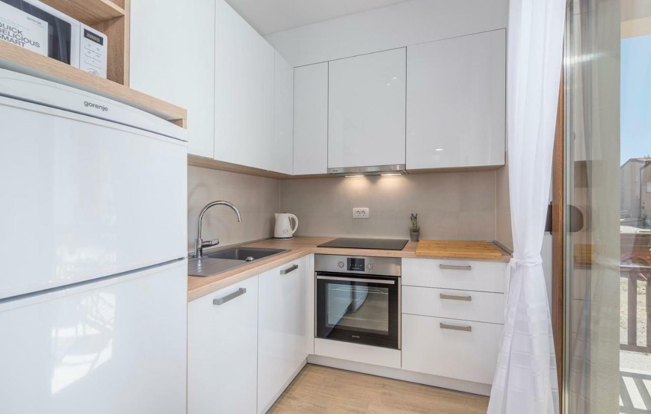 Apartments Hana In فونتانا المظهر الخارجي الصورة