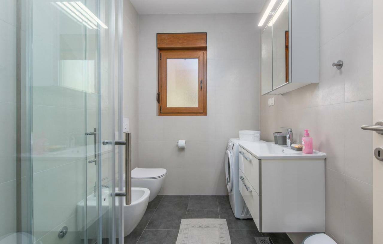 Apartments Hana In فونتانا المظهر الخارجي الصورة